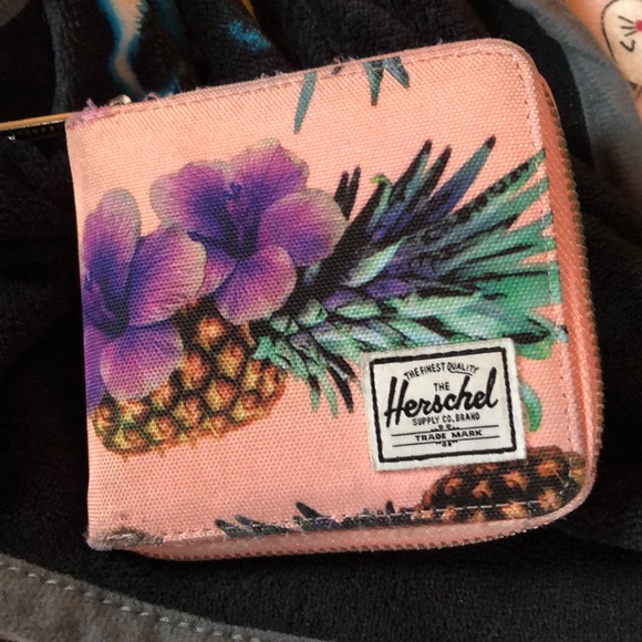 Herschel Supply Company Handbags - Zipper up wallet